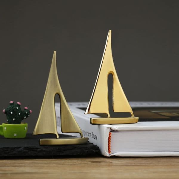 Creative Zinc Alloy Sailboat Decoration Home Decor Living Room Home Desktop Ornaments Modern Home Decoration Accessories 250704