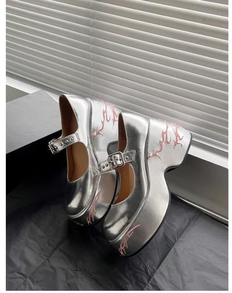 Stylish Fashion Thick Sole Shoes Women Round Toe Platform Leather Shoes Comfortable Gothic Punk Rock Mary Jane Leather ComfortableShoes