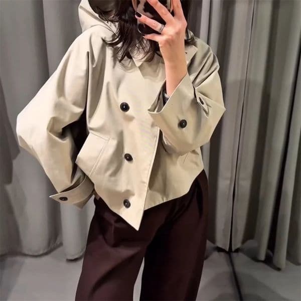2025 womens clothing European and American style fashionable sense lapel bat style short windbreaker 250704
