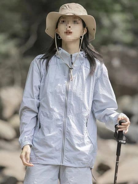 2026 New Mountain Style Outdoor Clothing For Men And Women Summer New Ice Silk Thin Waterproof Sun outdoor Protection Jacket Trendy Couple Hooded Coat Upf50 Sun