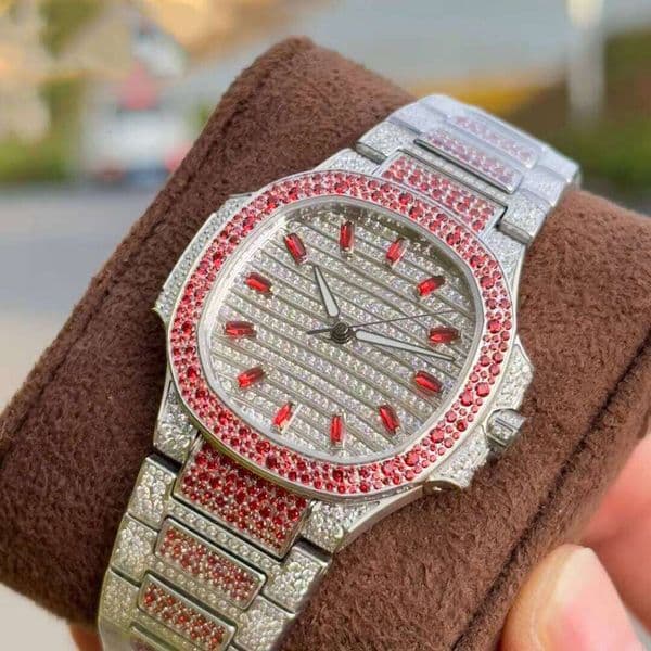 Custom Zirconia Moissanite Watch - Premium Movement, High-End Gift, Factory Wholesale Prices for Agents and Bulk Orders