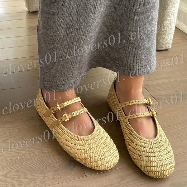(Premium Quality) Fashion Women's Flat Sole Shoes Loafers Beach Sandals Women's Slides Slipper
