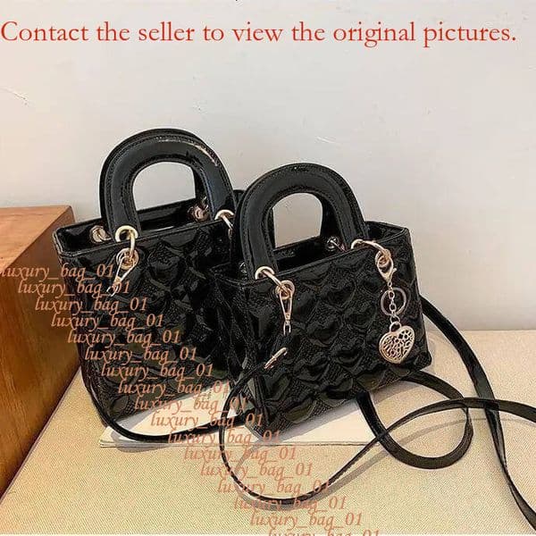 Evening Bags Heart Embossed Designer Leisure Handbags Chic Luxury Patent Leather Small Shoulder Messenger Purses Women Hand2024
