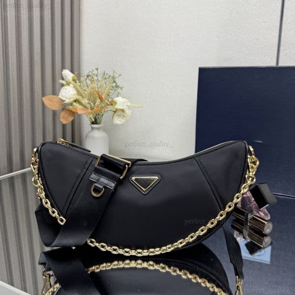 99A Outstanding Design Handbag, 100% genuine leather quality, pure steel hardware, single shoulder bag, handbag, crossbody bag, casual bag, new model bag, best-selling bag