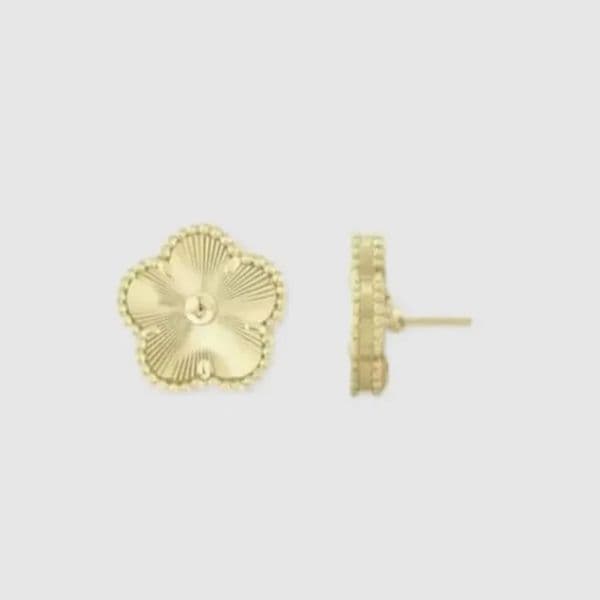 Designer Clover Studs Luxury Woman Earring Vintage Four Leaf Clover Charm Stud Mother-of-Pearl Titanium Steel Gold Plated Studs Agate for Women wedding Jewelry
