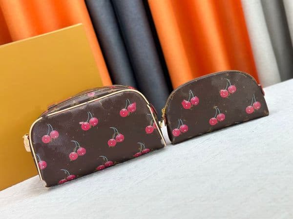 Dopp Cosmetic With Cherry Print Women S Designers Bags Totes Handbag Wallets 45678218 Messenger Purse Card Holder Pouch Travel Outdoors 28Cm Two-Piece Set
