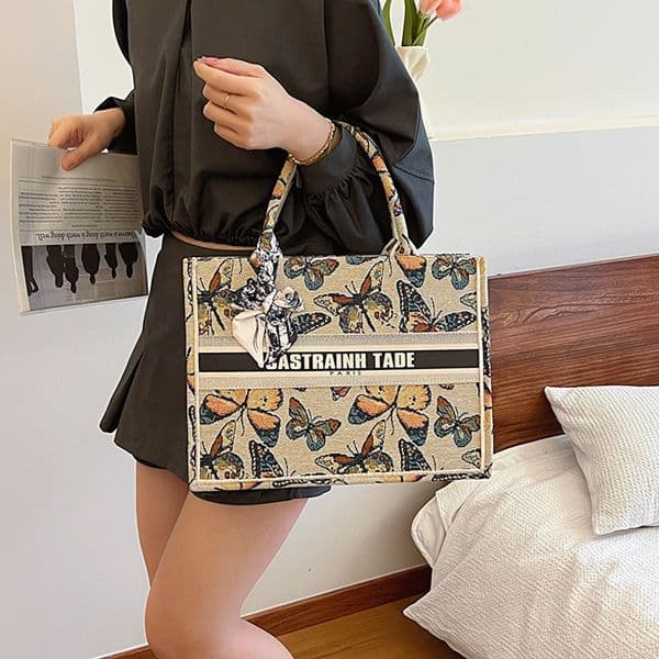 Women's Korean Style Fashion Shopping Handbag, Free Shipping, Designer's Chinese Style Printed Shoulder Bag, Luxurious Three-dimensional Bag