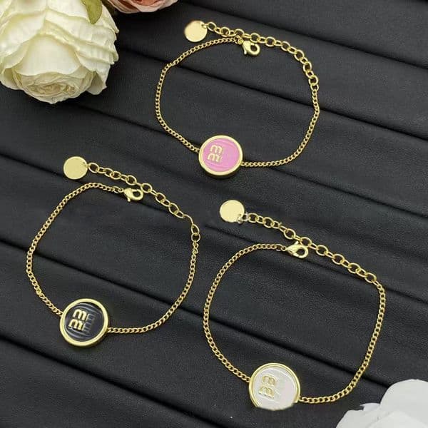 High end Letter Charm bracelet women Chain designer Bracelet Luxury Gift 18K Gold Stainless Steel Elegant Korean Style jewelry for Lady