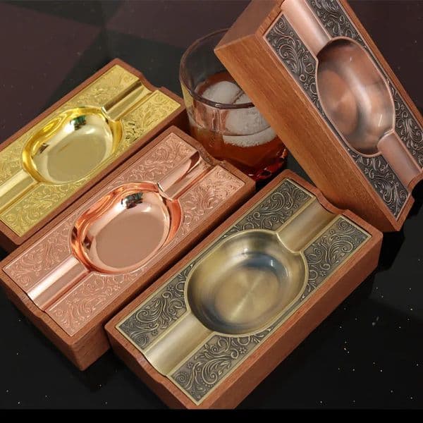 Solid Wood Cigar Ashtray Highend Creative Light y Metal Portable Home Double Slot Vintage Cigarette Ashtray 250710BJ