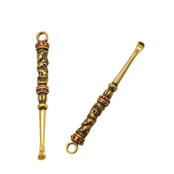 2018 Factory direct new retro metal snuff bottle cigarette nail pipe accessories light and easy to carry spot