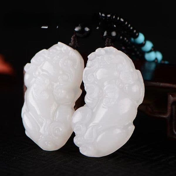 Wholesale White Jade Pixiu Pendant Trend Light Luxury Men's and Women's Pendant