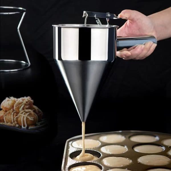 New Stainless Steel Funnel Dispenser with Rack Baking Takoyaki Batter Baker Cooking Tool Kitchen Accessories Kitchen