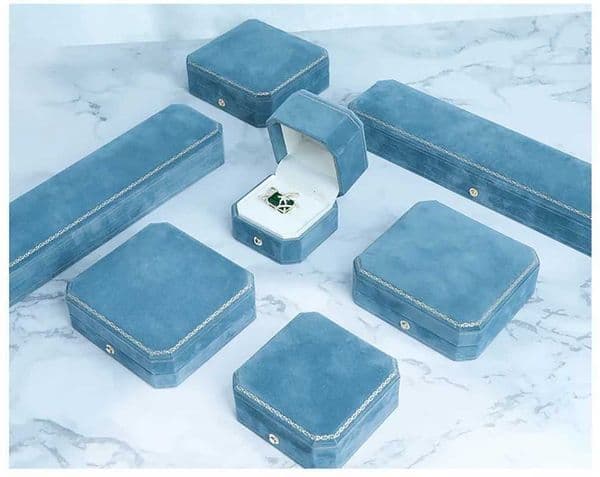 New Octagonal Jewelry Organizer Box for Earrings Ring Pendant Necklace Storage Flannel Vintage Gift Packaging Box Z250712