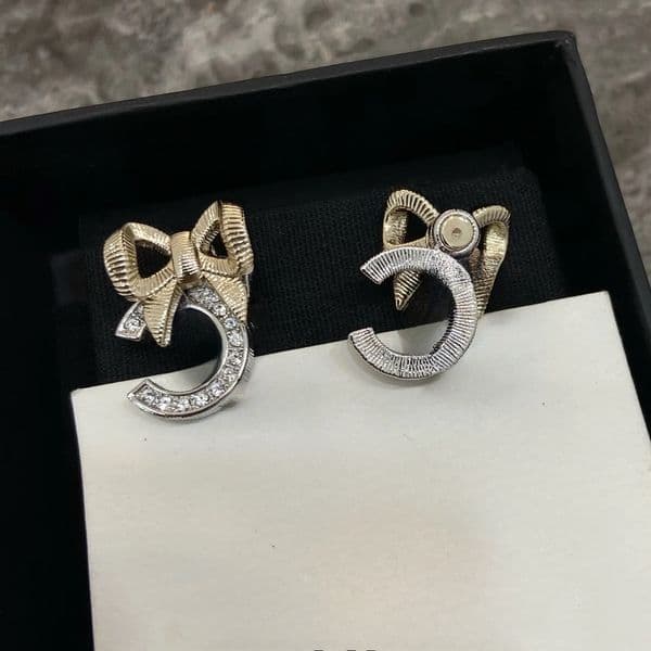 Designer Earrings Classic Letter Ear Stud Women Gold Silver Plated Ear Drop Hoop Earrings Fashion Jewerlry Wedding Party Gift High Quality