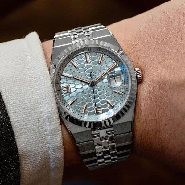 New Mens Business Automatic Movement Mechanical Stainless Material Durable Steel Strap 40MM Fashion Classic Watch