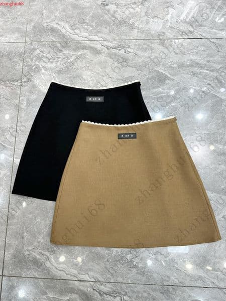 25ss Designer Short Skirt Women's Designer Clothing New Printed Letter Solid Color Simple Slimming High Waist Denim Shorts Women's Clothing