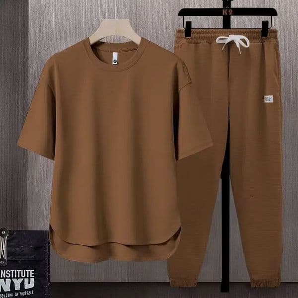 A Set With A Loose Suit Solid Color Mens T Shirt Summer Day Trend Ins Round Hem Short-sleeved Trousers Two Piece Breathable Set 250715