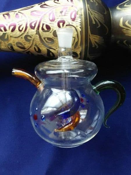 Hookahs The new hookah teapot Wholesale Glass bongs Oil Burner Glass Water Pipes Oil Rigs Smoking Free