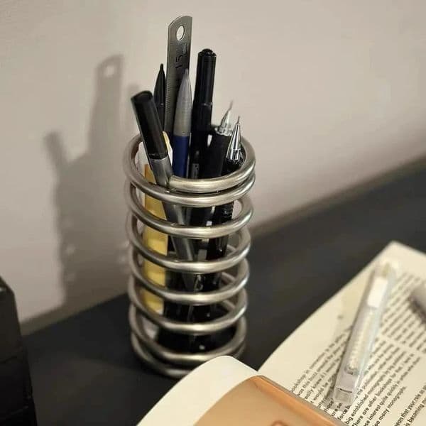Creative Stainless Steel Toothbrush Holder Metal Bathroom Toothware Rack Toothpaste Makeup Brush Storage Decoration Rack 250716