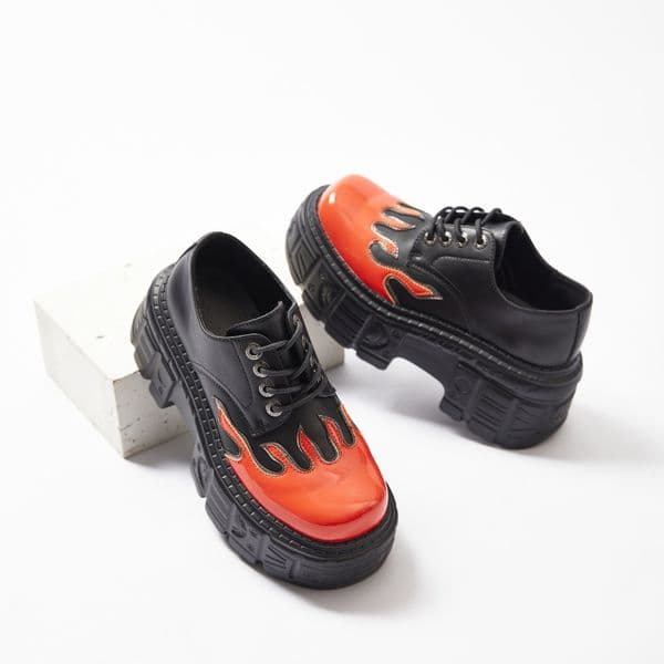 Stylish Fashion Gothic Punk Rock Style Men Women Strap Flat Thick Sole Round Toe Height Chunky Comfort Party Design Black Shoes Casual Autumn Winter Shoes