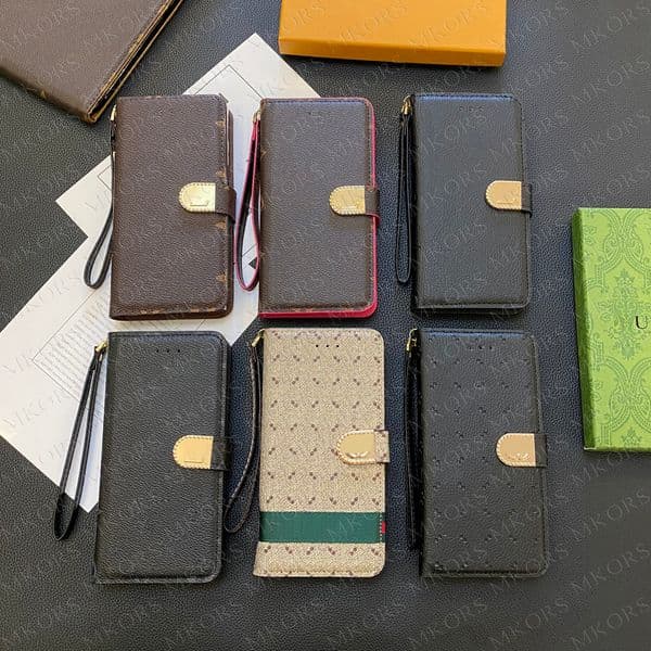 Luxury Universal Clip Wallet Phone Case for iPhone 17 16 15 14 13 12 11 Pro Max X Xs Xr 8 7 Plus Vogue Letter Flower Folio Cover Samsung S25 S24 S23 S22 S21 S20 Ultra Note 20 10