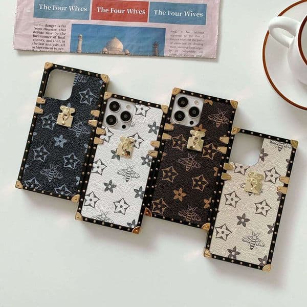 Trendy Brand Compatible Apple 15 Pro Max Bee Square Catwalk iPhone 13 Electroplated Phone Case