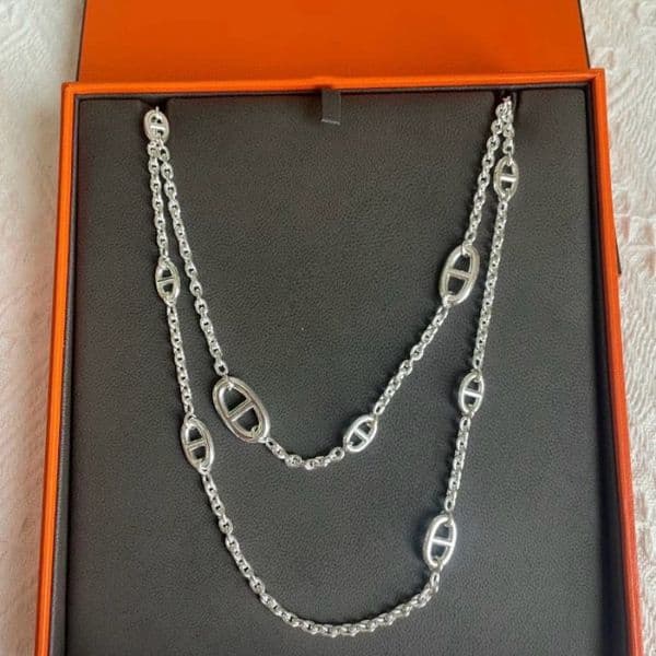 top Necklaces women's Designer necklaces for woman luxurious necklace Pendant jewelry classic pig nose drop-shaped gel H letter necklace High quality necklace H81