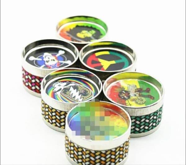 Creative Color Edge Tin Tobacco Grinder 3 Layer Metal Smoke with A Diameter of 52mm