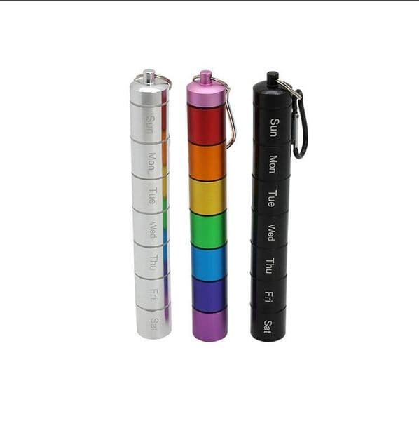 Smoking pipes Spot size multi compartment cigarette set storage bottle Convenient detachable sealed moisture-proof box