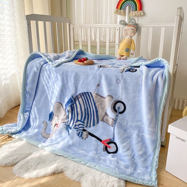 New designer Children's blanket Rasher blanket cartoon double sided skin friendly warm cloud blanket Baby and toddler blankets warm and comfortable