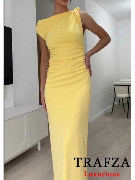 TRAFZA Vintage Casual Women Dress Yellow Solid O-Neck Sleeveless Asymmetrical Straight Vestidos Fashion 2025 Spring Summer Dress Z250722