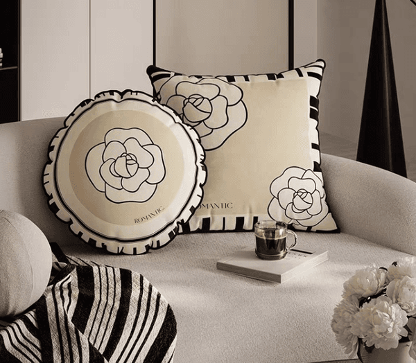 Designer Pillows Case Decorative Throw Pillow Luxury Fashion Vintage Fleece Pillowcase Cover Case Covers Wool Pillowcases Sofa Home 43x43cm