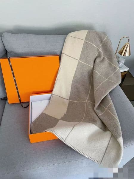 1500g Thick Home Sofa Designer H 90Wool Blankets Beige H Blanket TOP Selling Big Size Wool Gig Size Y260520