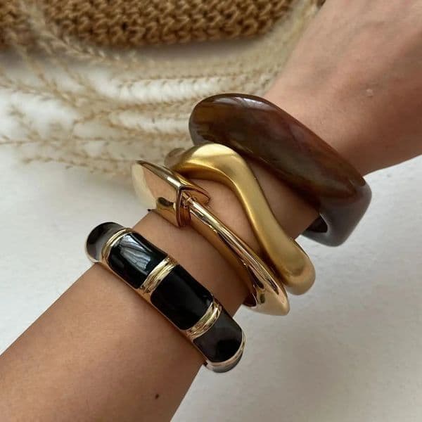 Punk Glossy Acrylic Resin Metal Wide Bracelet Stainless Steel Bangles for Women Cuff Wirstband Smooth Waterproof Charm Bracelets 250722
