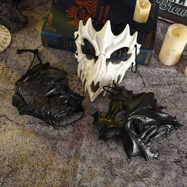 Skull Mask Party Long Teeth Demon Skeleton Half Face Mask Wolf Dragon Tiger Ghost Mask Cosplay Halloween Costume Props XJ250728