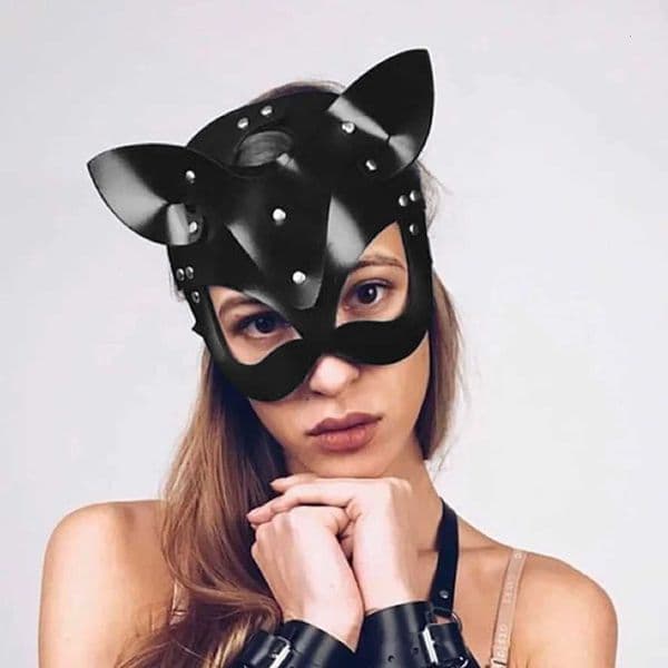 2025 Cosplay Rabbit Cat Mask Half Face Fashion Black Rave Party Dancer Club Costume Props Halloween Cosplay Bunny Mask W250728