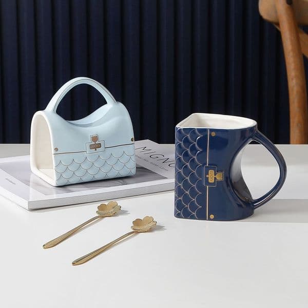 2026 Designer Luxury Tea Cup Set Coffee Cups Ceramic Travel Handbag Shaped Mug With Spoon Free Shipping