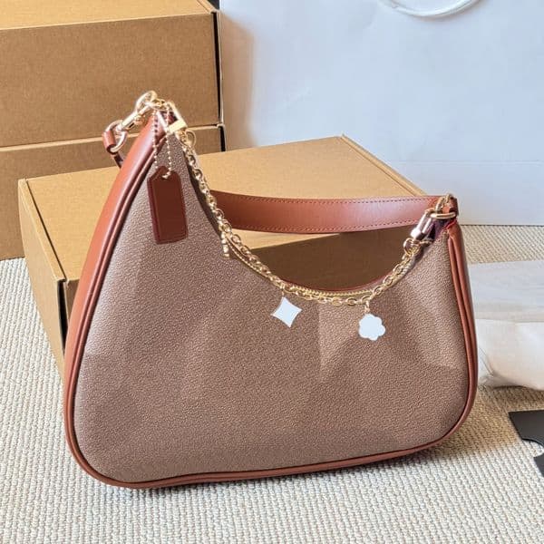 Top Genuine Leather Luxury Bag designer bag purse Shoulder bag Ladies chain bag Crossbody bag luxurys handbags women Fashion classic Letter handbag with dust bag