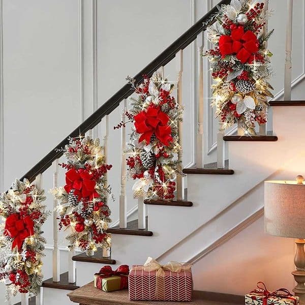 Christmas Wreath Pendants withoutwith Light Atmosphere Decorative Stair Garland Home Door Window Ornaments Party Supplies GiftXJ251101