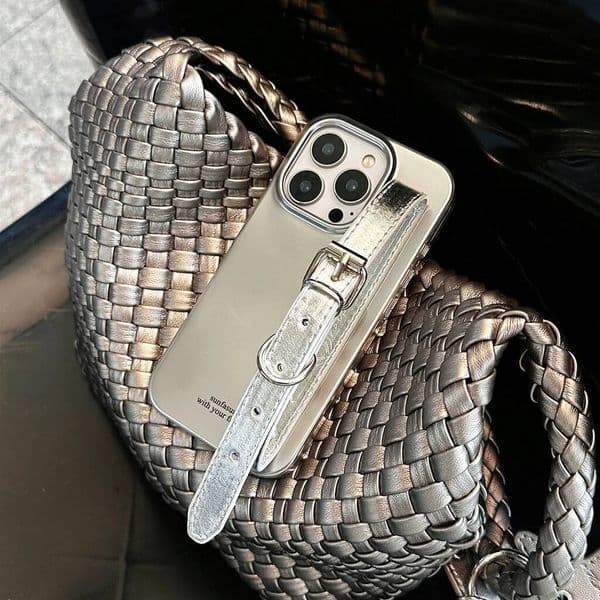 Luxury Plating Silvery Leather Wrist Strap With Holder Shockproof Protective Phone Cover Case for iPhone 16 15 14 13 Pro Max