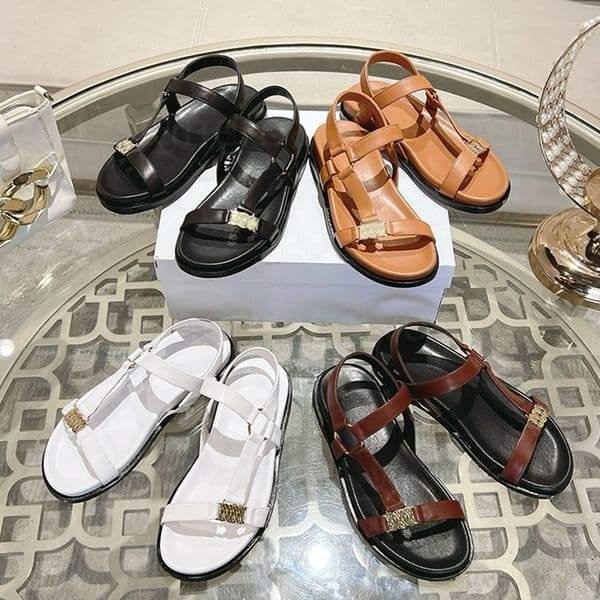 Designer Sandals Roman Platform Sandal Women Holiday Beach Shoes Cowhide Latest Hardware Leather Shoes Sandale Summer Beach Slides Brown Slipper Top Quality