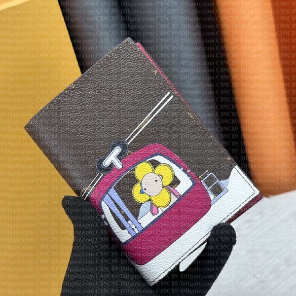 Designer Passport Holders 10A Passport Cover Classic Men Women Holder ID Card Holder Genuine Leather Wallets With Box