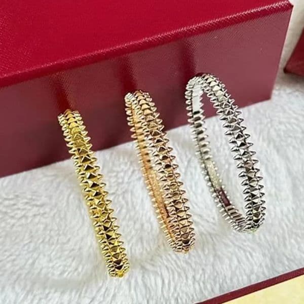 Fashionable Charm Love Classic Bullet Head Hard Body Luxury Stainless Steel Designer Bracelet for Men and Women