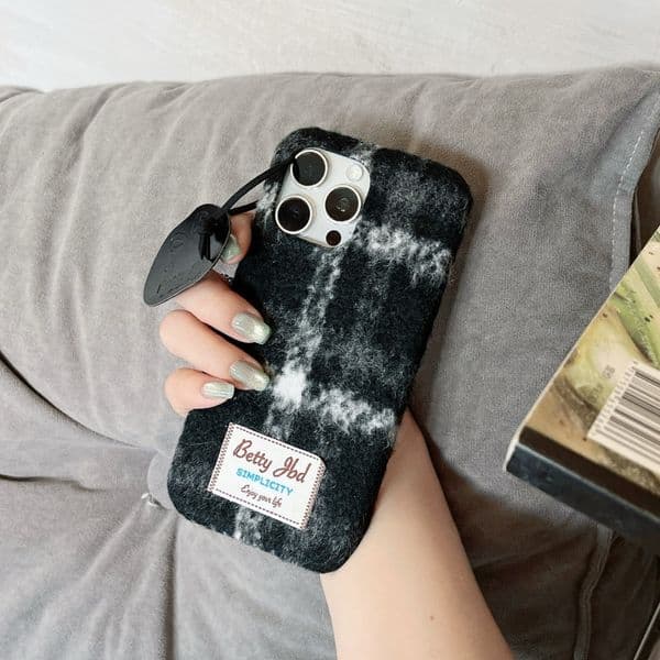 Plush Color-Block Simple Phone Case Compatible with iPhone 17/16 Pro Max Niche Anti-Drop iPhone 15/14 Pro