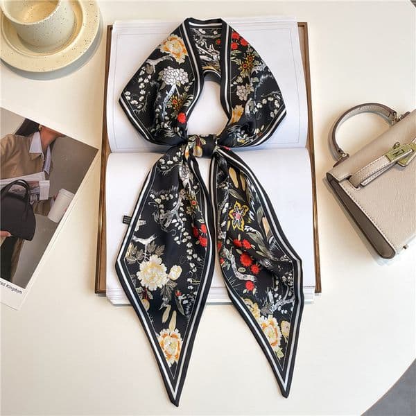 Simple Fashion Silk Designer Long Narrow Scarf Arm Bag Ribbon Neck Long Scarf Versatile Matching Coat Shirt Scarf 147-13.5cm