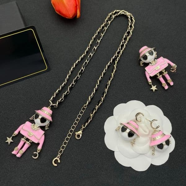 Fashion 18k Gold Necklaces Pendant Luxury Designer Earrings Brooch Set Necklaces Link Designer for Women Gift Jewelry