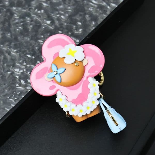 Luxurys Designer Keychain Brand Bag Charm Men Car Keyring Women Buckle Keychains Bag Pendant Exquisite Gift Keychains 20styles New High Quality