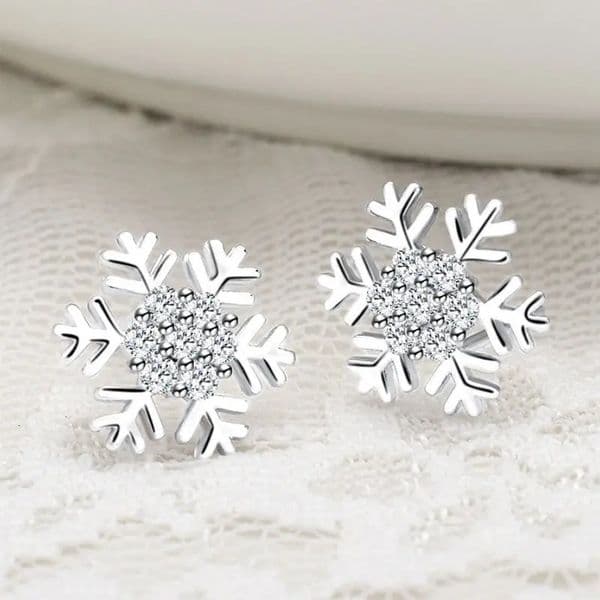 Crystal Zircon Snowflake Stud Earrings For Women Shiny Charm Earring Girls Christmas Year Birthday Jewelry Gifts 251104