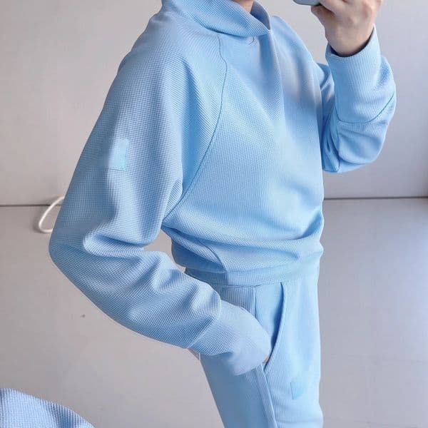 2025 Chic Athletic Style High Collar Long Sleeve Hoodies for Cozy Autumn-Winter Wear