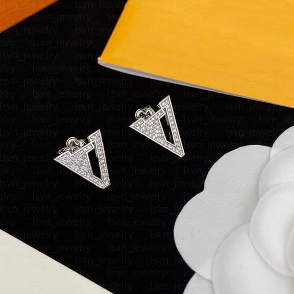 Louisiana Earrings Women Eities Designers Letter Ear Stud Gold Sier Plated Geometric Earring For Wedding Party Jewerlry Accessories
